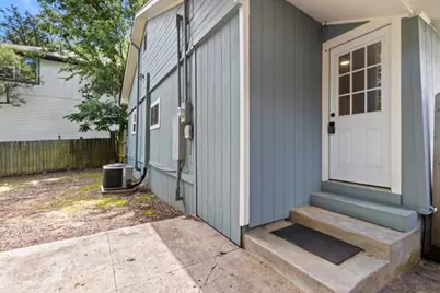 327 E Hull Street, Denison, TX 75021 - Photo 34