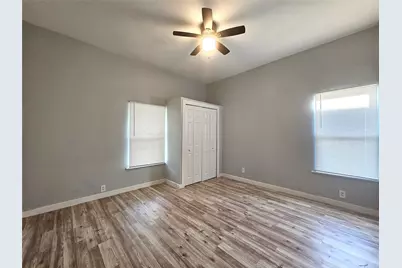 327 E Hull Street, Denison, TX 75021 - Photo 32