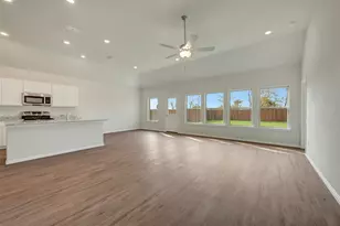 3212 Kingdom Dr, Denton, TX 76208 - Photo 2