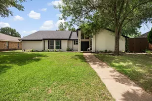 922 Thoreau Ln, Allen, TX 75002 - Photo 1