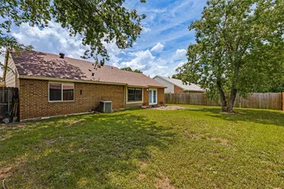 3206 Wintersmith Drive, Arlington, TX 76014 - Photo 22