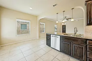 6916 Cloudcroft Ln, Fort Worth, TX 76131 - Photo 2