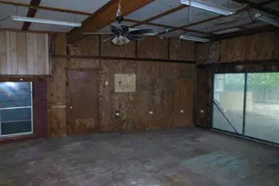 619 N Ave A, Springtown, TX 76082 - Photo 16