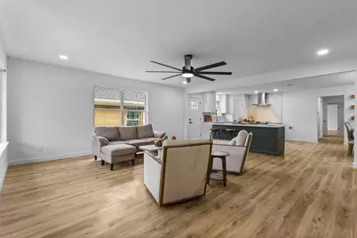 1917 S Vernon Avenue, Dallas, TX 75224 - Photo 6
