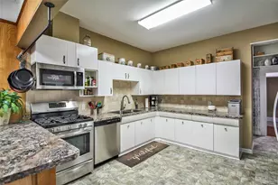 1147 W Frey St, Stephenville, TX 76401 - Photo 1