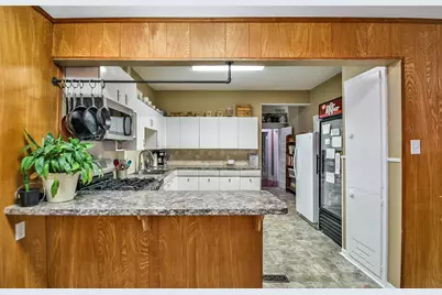 1147 W Frey Street, Stephenville, TX 76401 - Photo 6