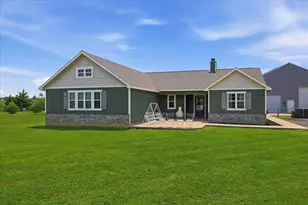 110 Highview Rd, Ennis, TX 75119 - Photo 6