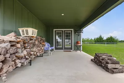 110 Highview Road, Ennis, TX 75119 - Photo 32