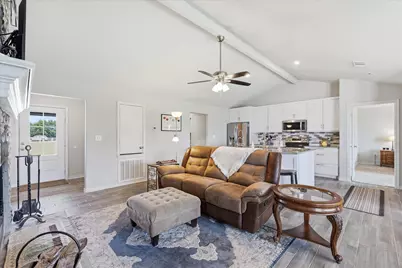 110 Highview Road, Ennis, TX 75119 - Photo 8