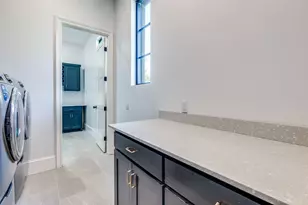 3221 S Glenbrook Dr, Garland, TX 75041 - Photo 22