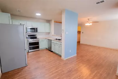 10716 Edgewest Terrace, Fort Worth, TX 76108 - Photo 12
