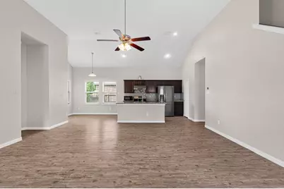 710 Woodcrest Drive, Ennis, TX 75119 - Photo 4