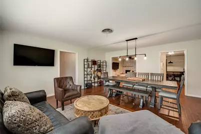 5700 Wessex Avenue, Fort Worth, TX 76133 - Photo 8