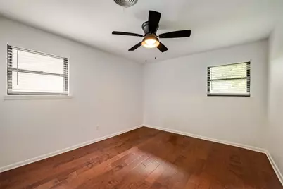 5700 Wessex Avenue, Fort Worth, TX 76133 - Photo 18