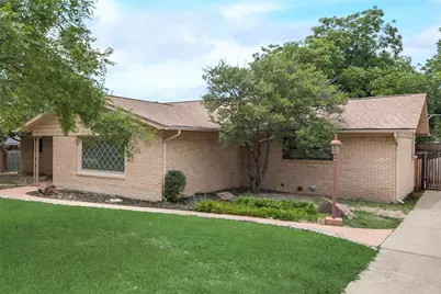 5700 Wessex Avenue, Fort Worth, TX 76133 - Photo 4
