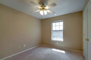 1918 Lee Dr, Denton, TX 76209 - Photo 14