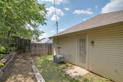 1918 Lee Drive, Denton, TX 76209 - Photo 20