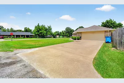 220 Ebony Place, Van, TX 75790 - Photo 6