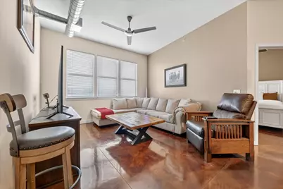 201 W Lancaster Avenue #406, Fort Worth, TX 76102 - Photo 6