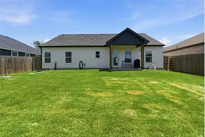 2312 Neches Street, Granbury, TX 76048 - Photo 26