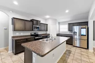 2131 Candace Dr, Lancaster, TX 75146 - Photo 6