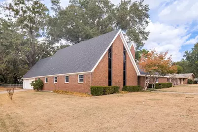 401 N Main Street, Bogata, TX 75417 - Photo 2
