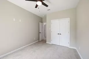 304 Evans St, Cleburne, TX 76031 - Photo 18