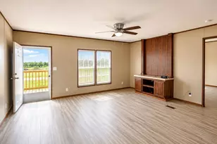 209 Lewald Ln, Quinlan, TX 75474 - Photo 2