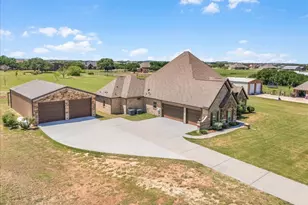 332 Antler Ridge Dr, Azle, TX 76020 - Photo 32