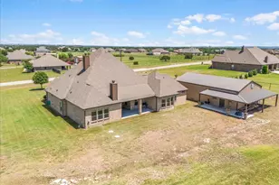 332 Antler Ridge Dr, Azle, TX 76020 - Photo 36
