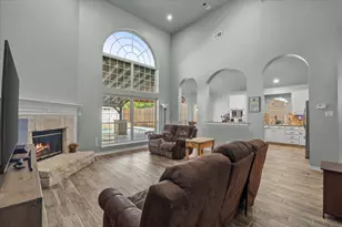 9109 Hogan Dr, Rowlett, TX 75089 - Photo 8