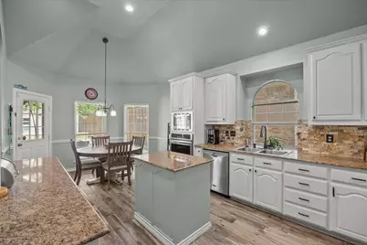 9109 Hogan Drive, Rowlett, TX 75089 - Photo 8
