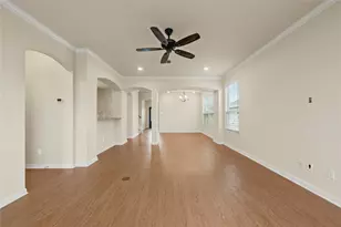 10249 Biltmore Dr, Waco, TX 76708 - Photo 12