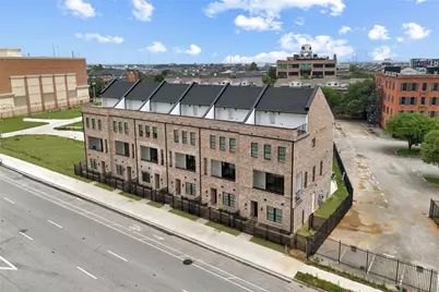 2401 Canton Street #1003, Dallas, TX 75201 - Photo 32