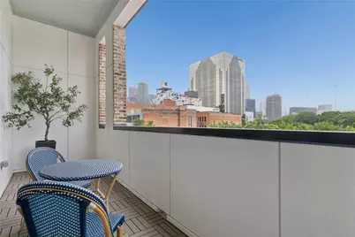 2401 Canton Street #1003, Dallas, TX 75201 - Photo 12