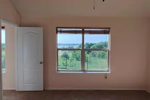 2832 Cresent Lake Dr, Little Elm, TX 75068 - Photo 16