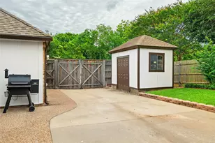 608 Gunnison Dr, Arlington, TX 76006 - Photo 30