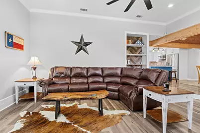 608 Gunnison Drive, Arlington, TX 76006 - Photo 8