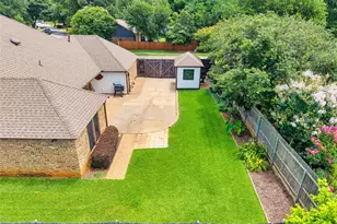 608 Gunnison Dr, Arlington, TX 76006 - Photo 32