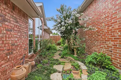 5750 Encore Drive, Dallas, TX 75240 - Photo 36