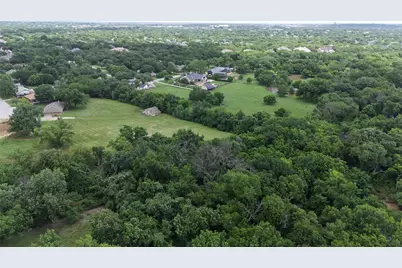1215 Oakwood Trail, Southlake, TX 76092 - Photo 22