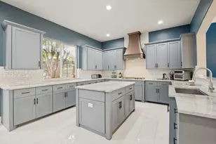 919 Grail Maiden Ln, Lewisville, TX 75056 - Photo 4