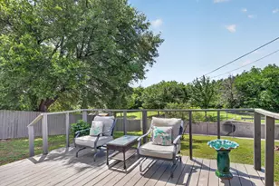1002 Capetown Dr, Grand Prairie, TX 75050 - Photo 26
