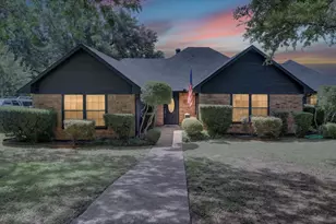 1002 Capetown Dr, Grand Prairie, TX 75050 - Photo 1