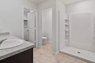 333 Beekeeper Dr, Fort Worth, TX 76131 - Photo 14