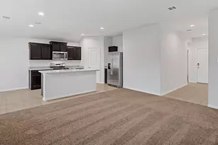 333 Beekeeper Dr, Fort Worth, TX 76131 - Photo 10