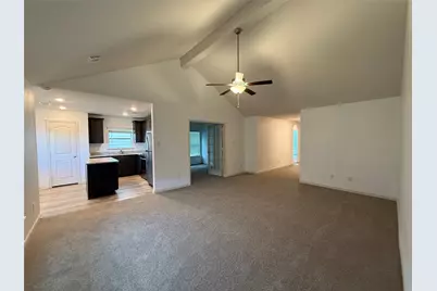 13608 Roosevelt Arch Drive, Ponder, TX 76259 - Photo 8