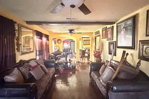 4939 Alton Ave, Dallas, TX 75214 - Photo 4
