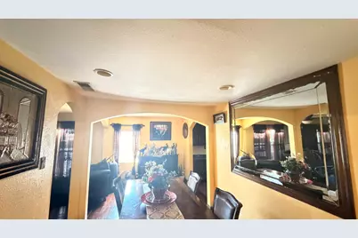 4939 Alton Avenue, Dallas, TX 75214 - Photo 8