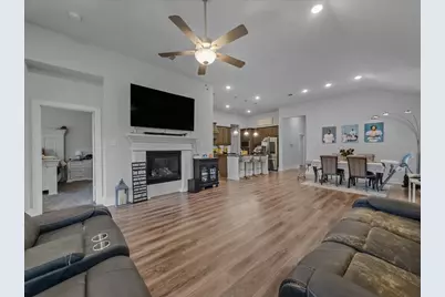 377 Edmund Lane, Rockwall, TX 75087 - Photo 2